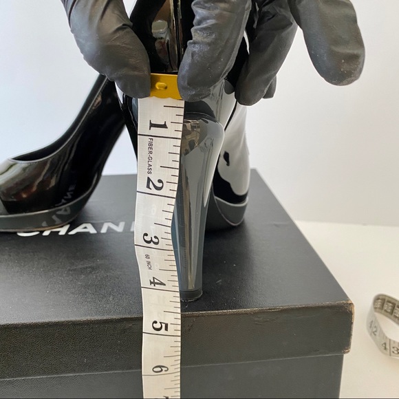 Chanel Black and Grey Patent Platform Cap Toe Pumps - Picture 10 of 12